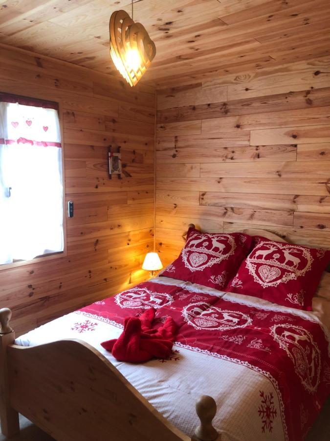 Chez Lavalou Gite 4* Chaleureux En Bois Ланемезан Екстериор снимка