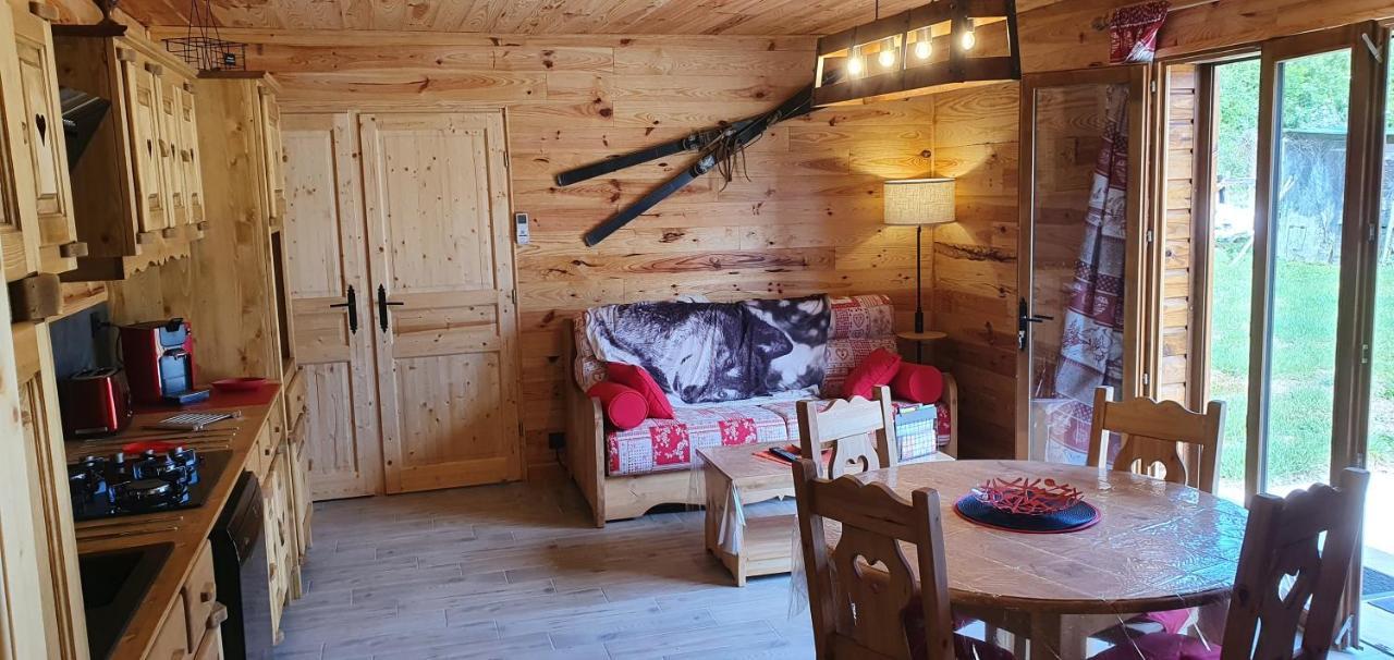 Chez Lavalou Gite 4* Chaleureux En Bois Ланемезан Екстериор снимка
